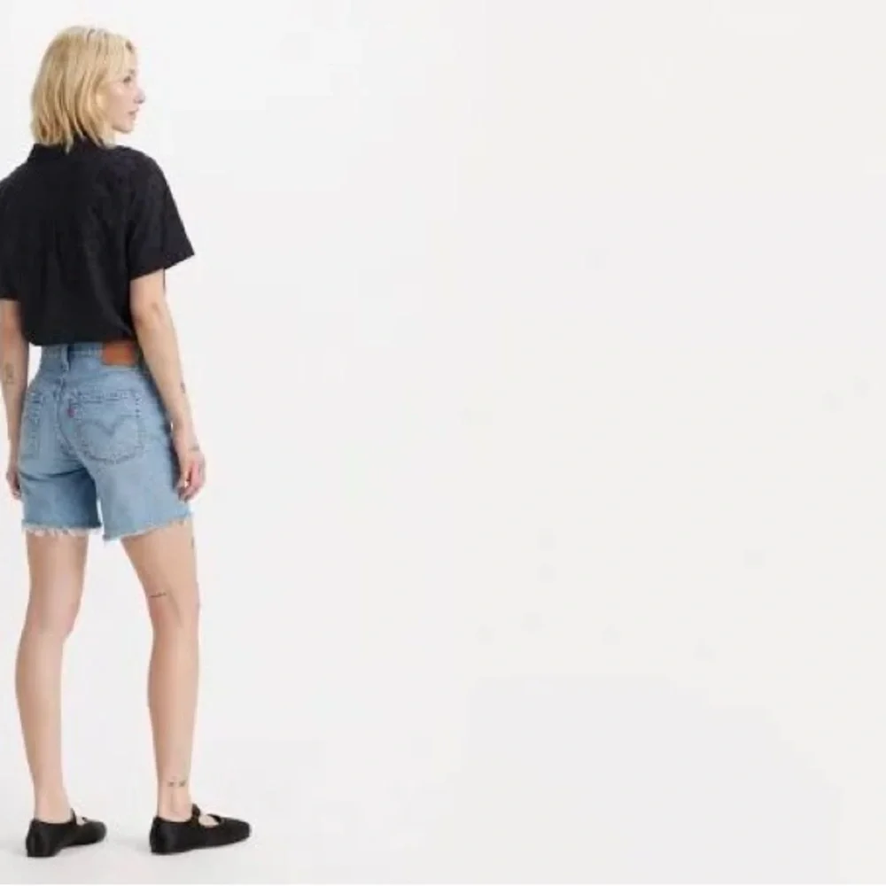 VINTAGE LEVI’S 501 Jean Shorts - Picture 3 of 9